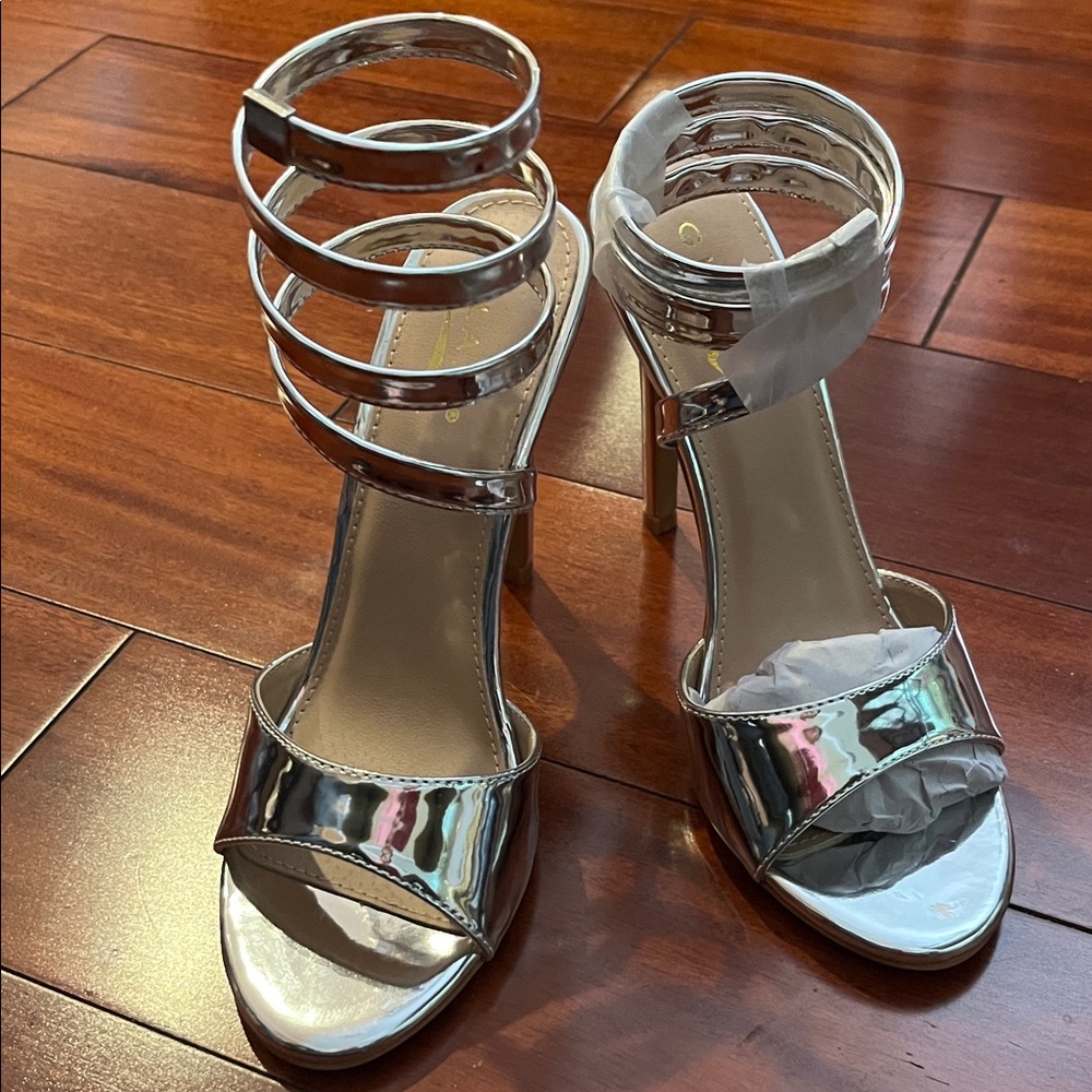 Silver Strappy High Heel Size 7.5 new